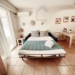 Apartment Les Rivages 2p Terrasse Parking Ac 50 M Menton
